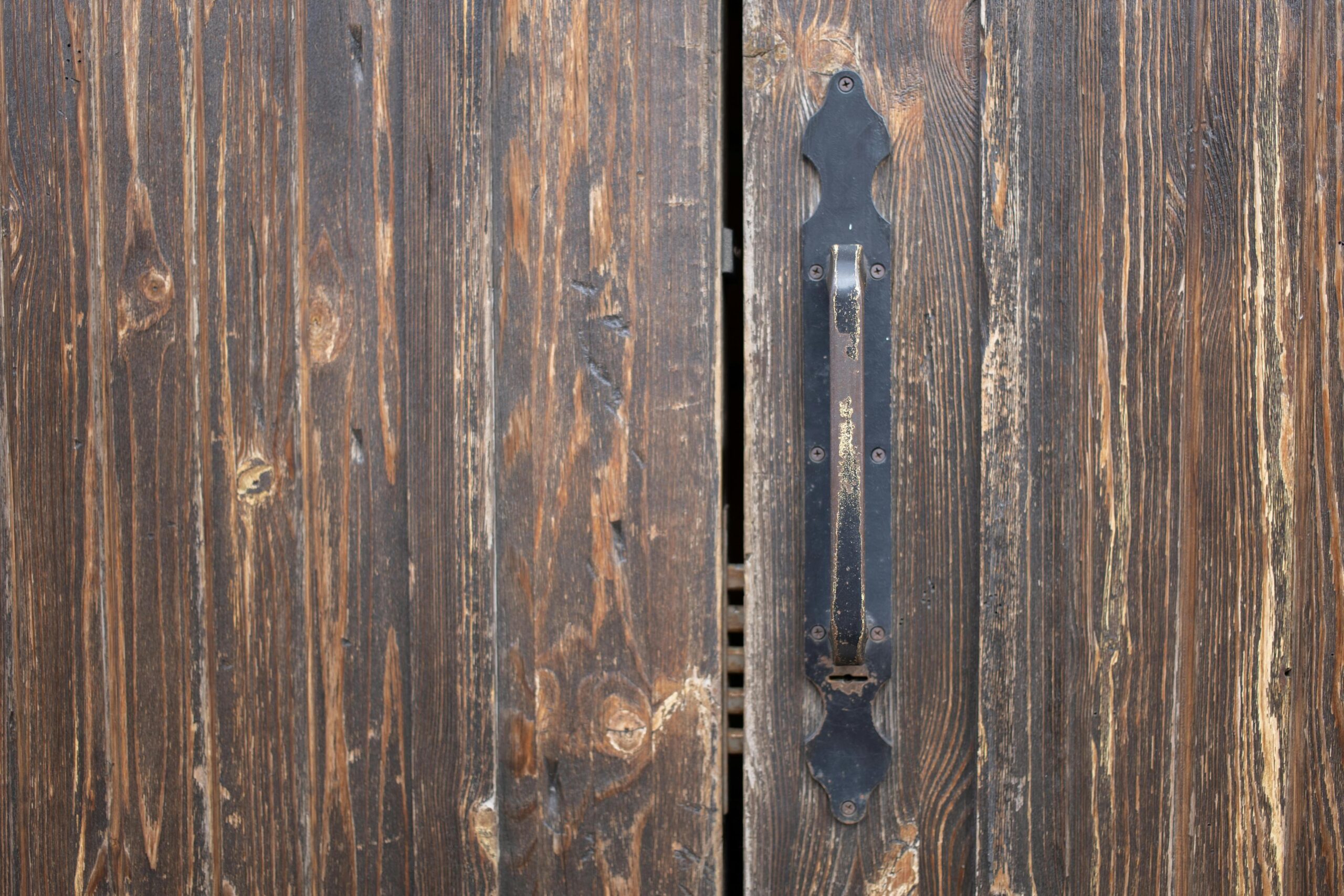 Cedar Wood Fence Installation